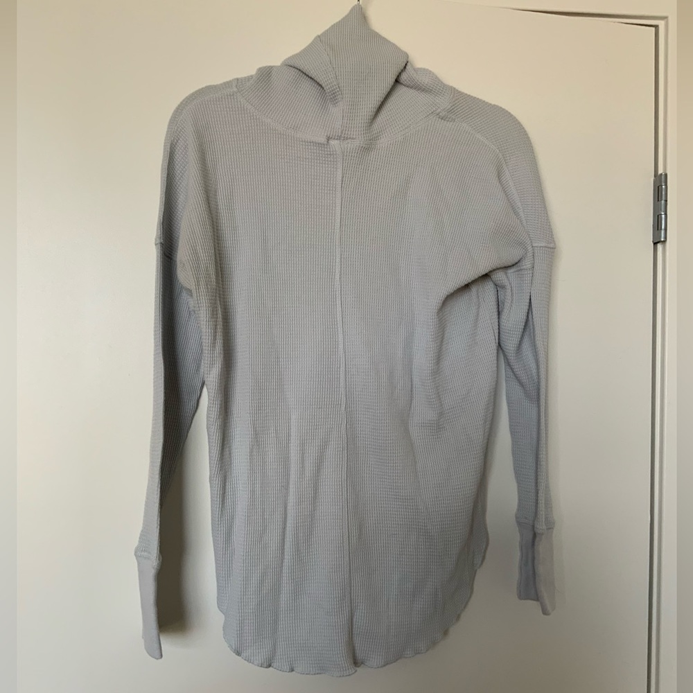 NWOT Aritzia - The Group By Babaton Thermal Cowlneck Long Sleeve
